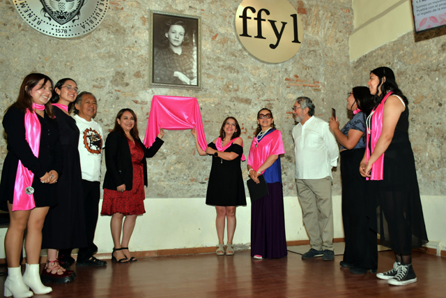 Elenistas universitarias celebran un año de preservar el legado de Elena Garro en la BUAP