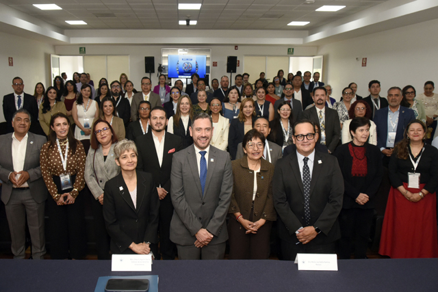 Universidades deben impulsar cultura de paz y respeto: Lilia Cedillo