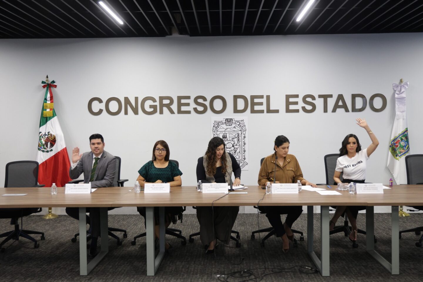 Avala Comisión del Congreso declarar el 12 de agosto como el “Día Estatal de la Juventud”