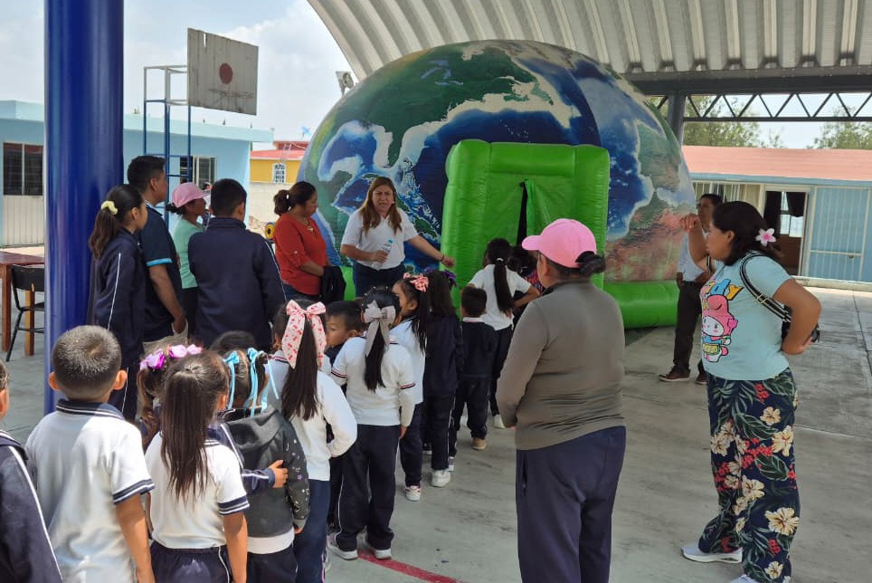 Lleva CEASPUE actividades del Domo del Agua a Tecali de Herrera