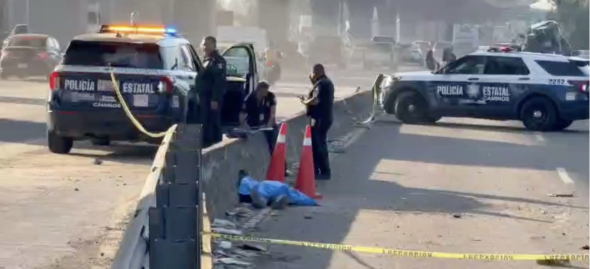 Choque en la Autopista México-Puebla cobra la vida de un joven; tráfico colapsa en La María