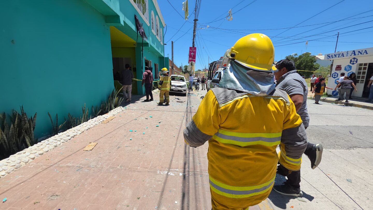 Gobierno de Cuautlancingo atiende emergencia por explosión en vivienda; 17 personas reciben apoyo y se refuerza coordinación interinstitucional