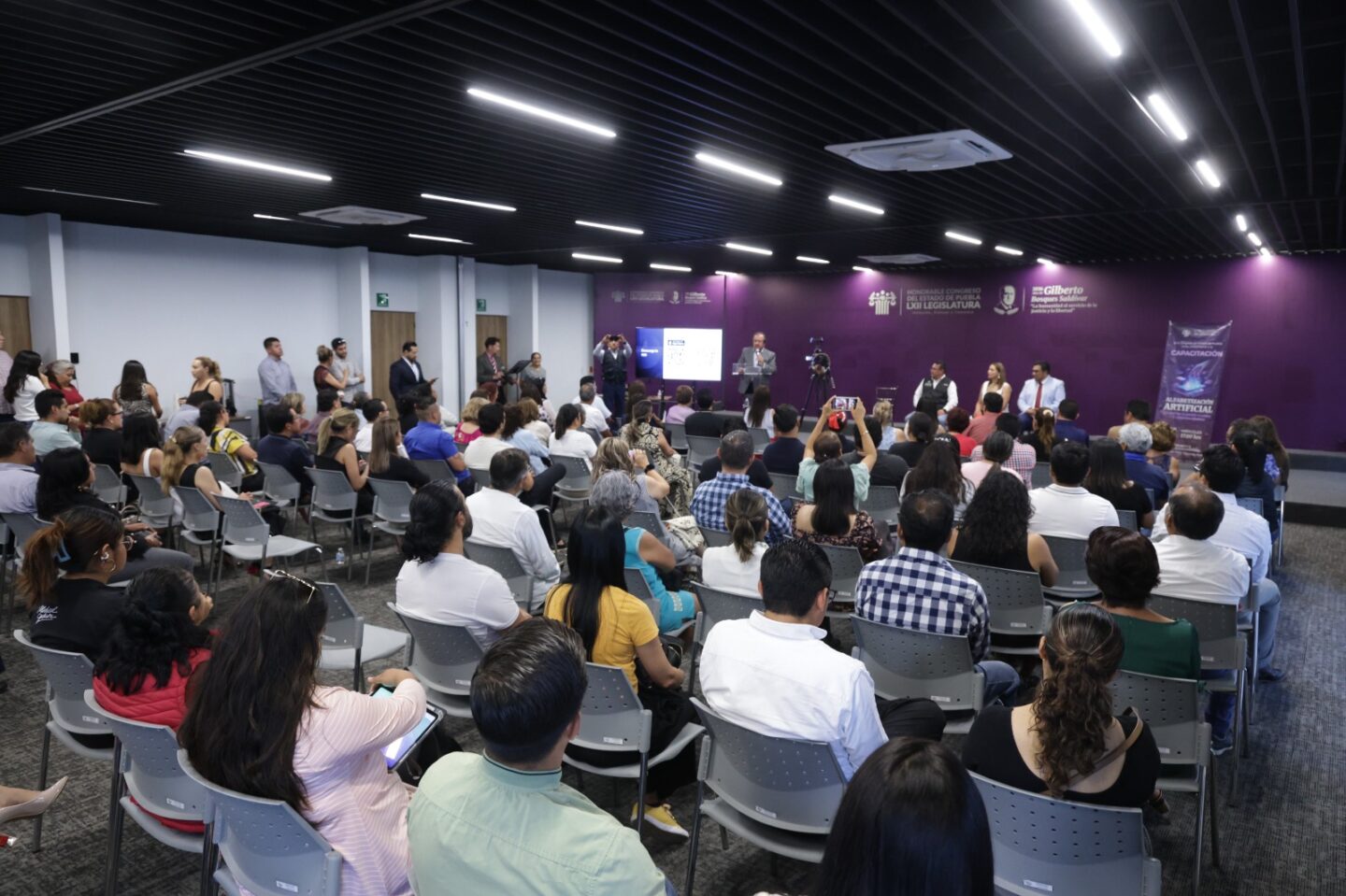 Congreso del Estado promueve capacitación docente y uso de herramientas tecnológicas 