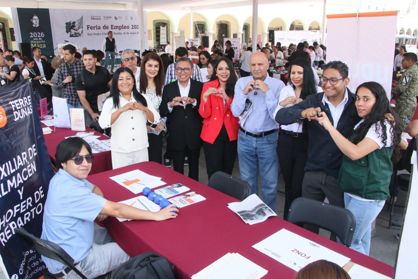 Gobierno estatal acercó mil 700 vacantes de trabajo a Cholula