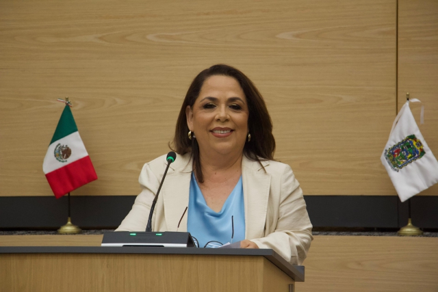 Presenta María Soledad Amieva iniciativa para garantizar atención integral a personas con albinismo en Puebla