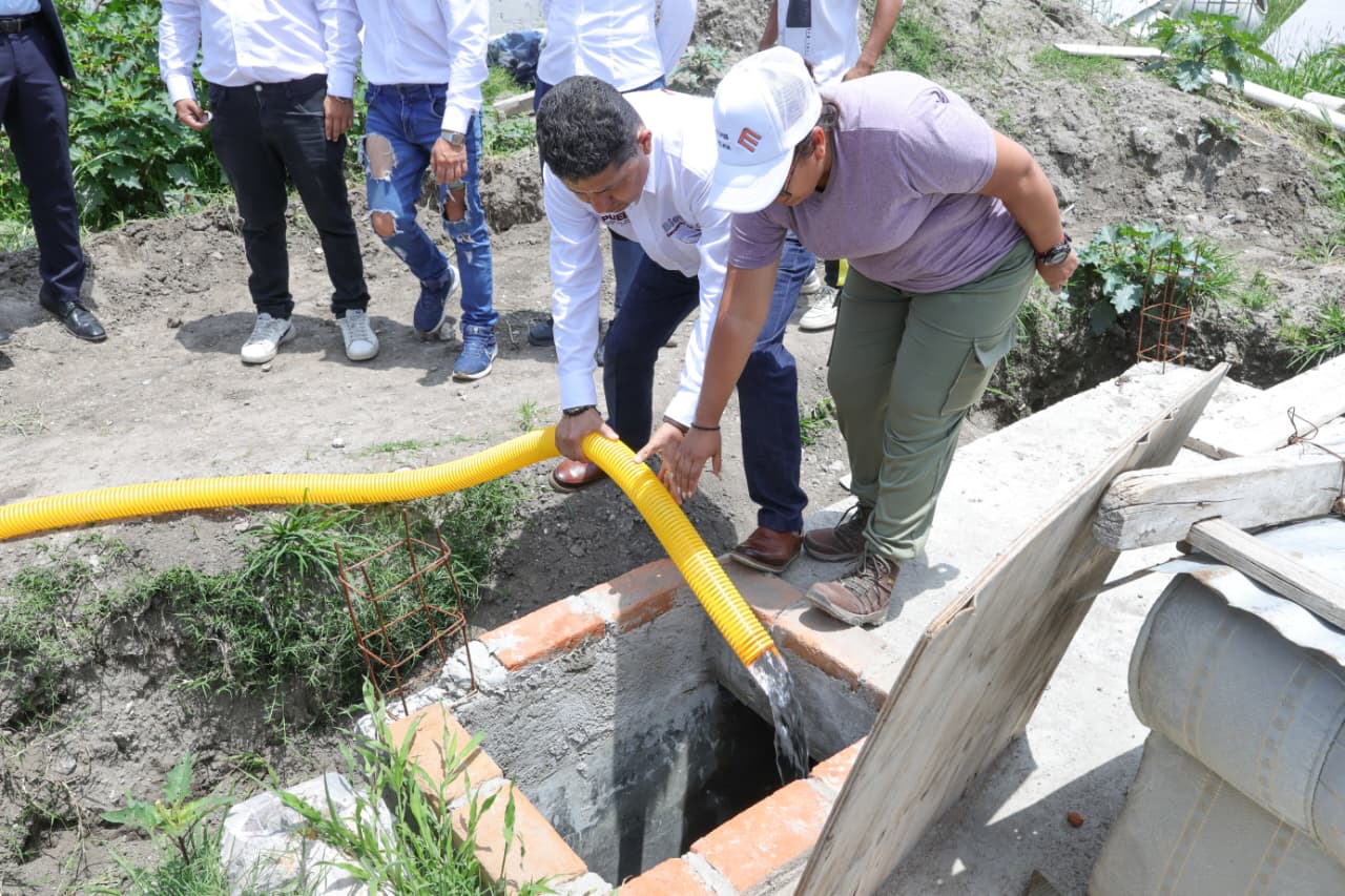 Gobierno Estatal lleva Agua para el Bienestar a colonias con desabasto 