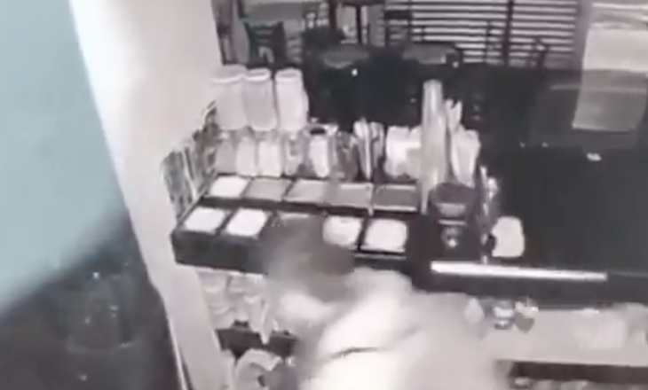 Atraco en Puebla: captan robo en video y detienen al responsable minutos después