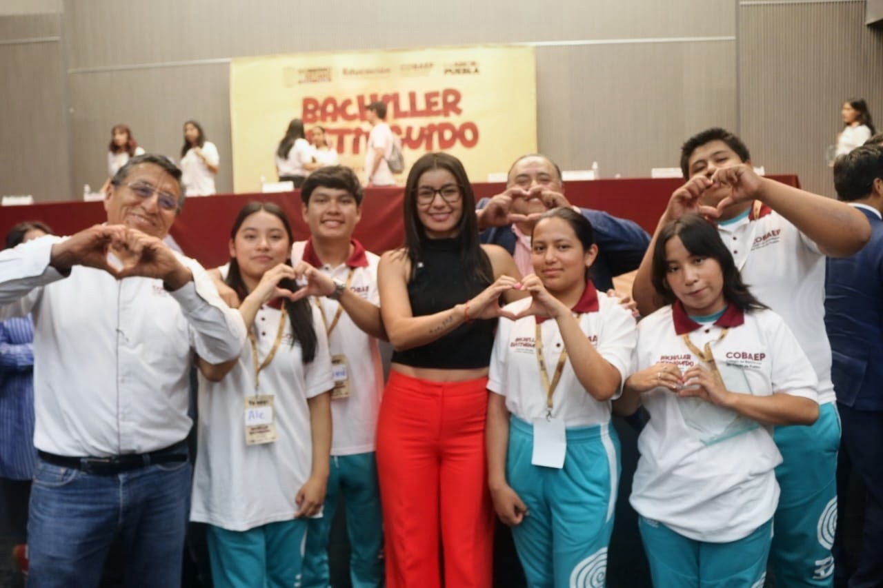 Reconoce COBAEP talento y excelencia de 94 estudiantes