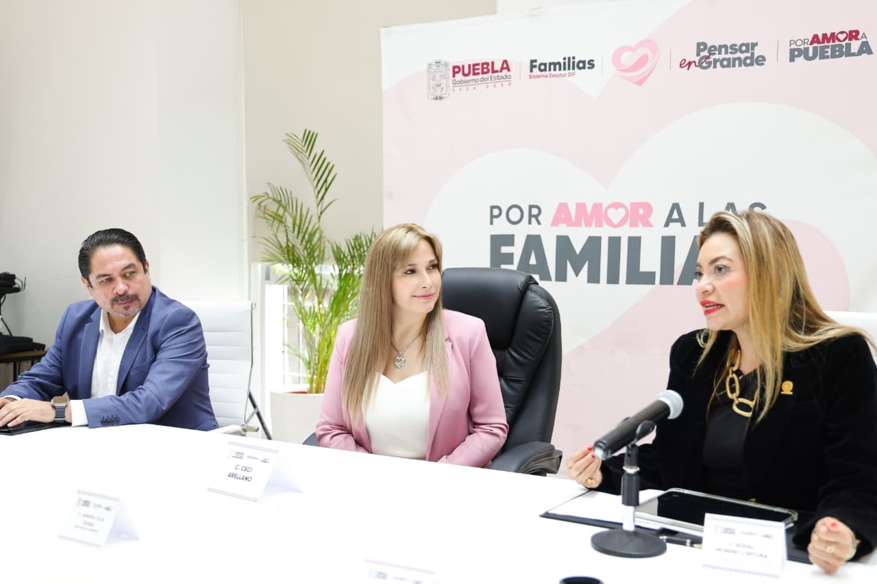 SEDIF y Consejo Coordinador de Mujeres Empresarias fortalecen desarrollo integral de las poblanas 