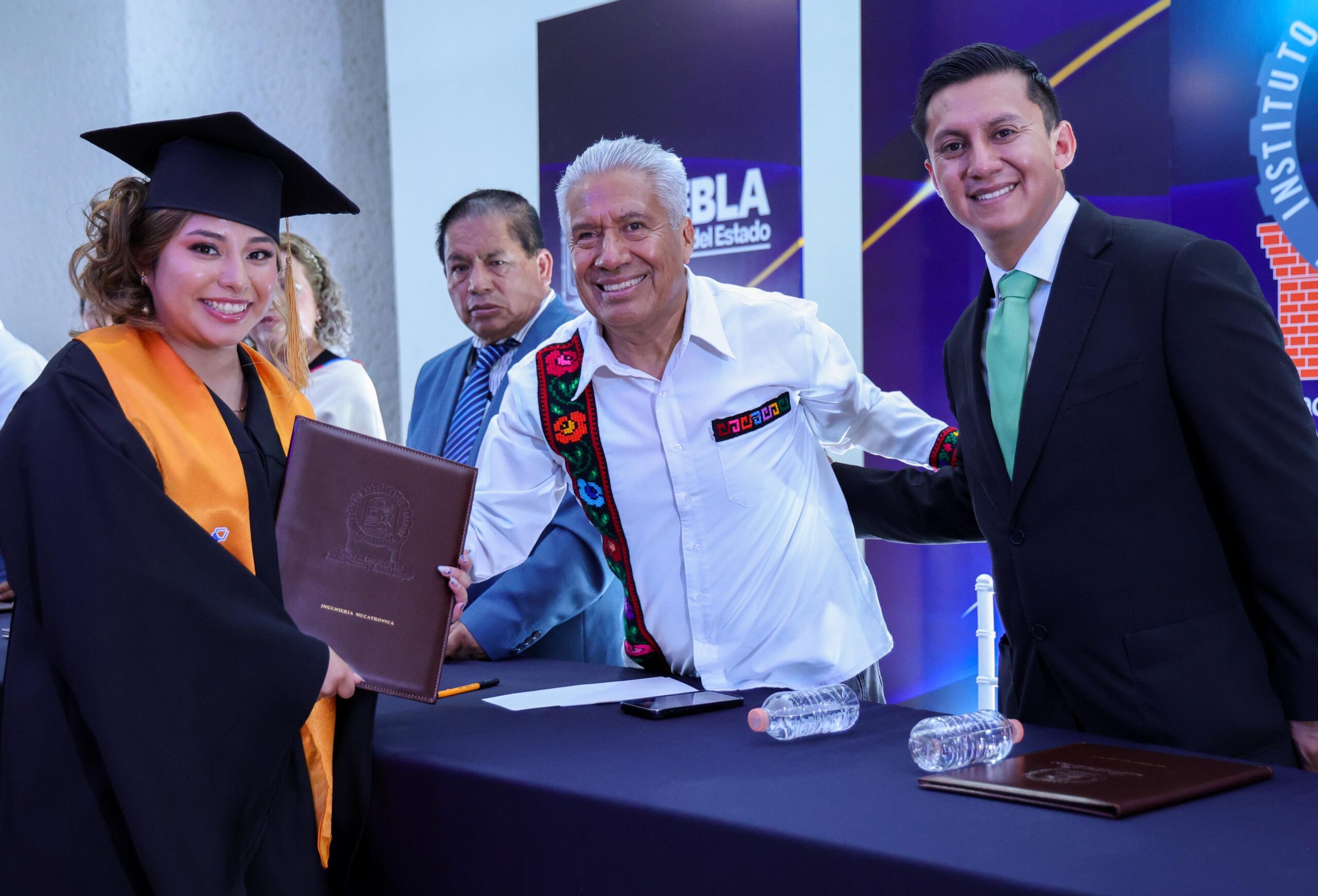 Reafirma SEP compromiso con la formación de docentes y profesionistas