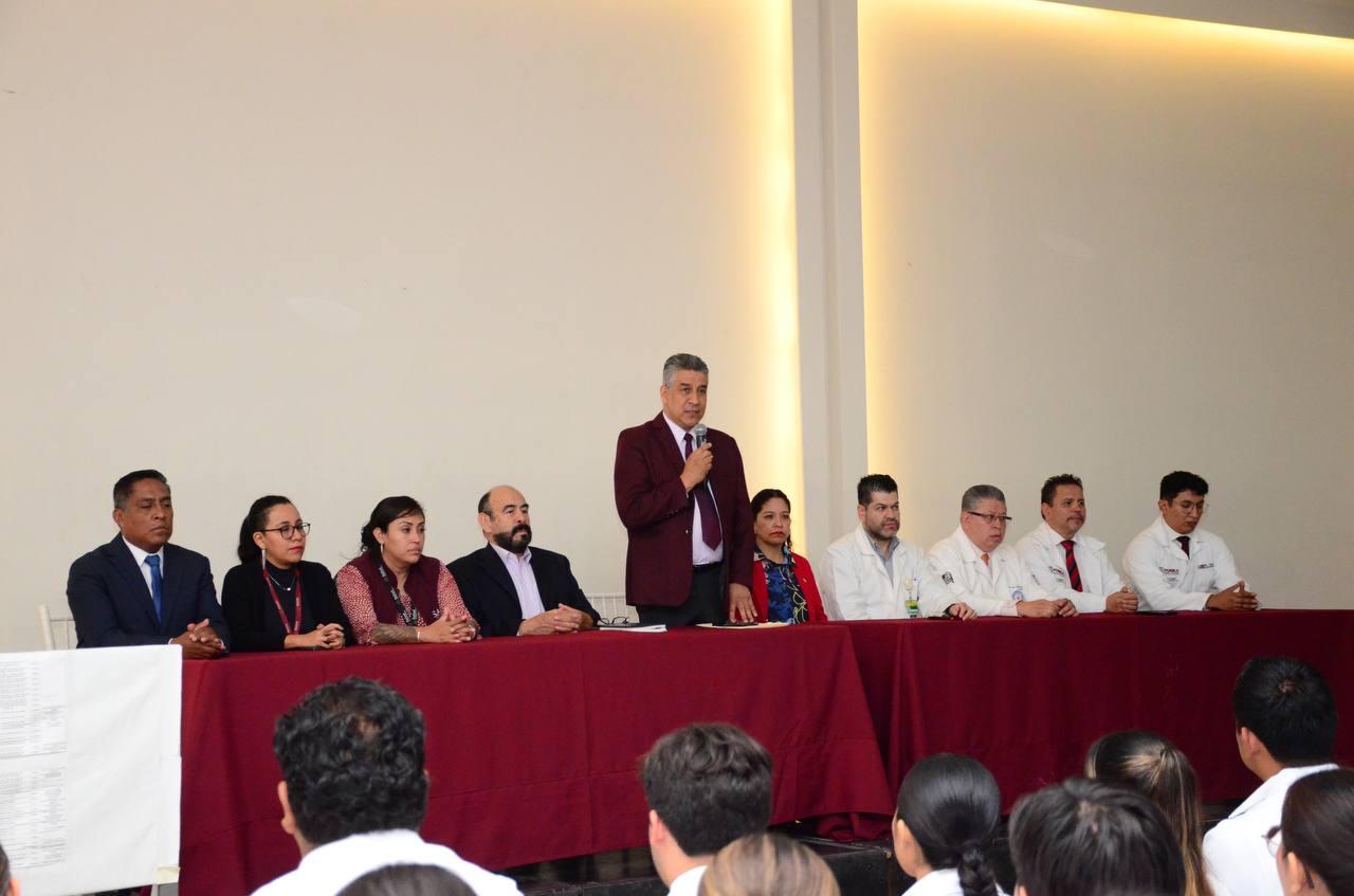 USEP refuerza formación clínica con internado de pregrado