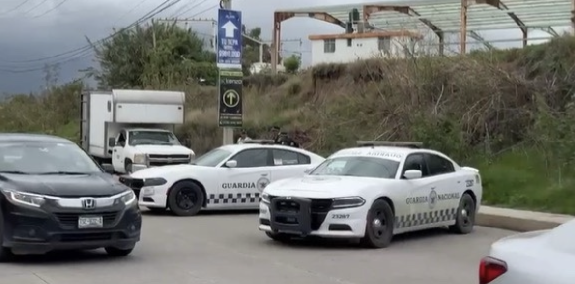 Detienen a 5 presuntos robacargas en Cuautlancingo durante operativo