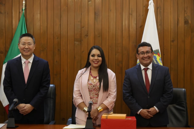 Congreso del Estado refrenda lazos culturales entre Puebla y China