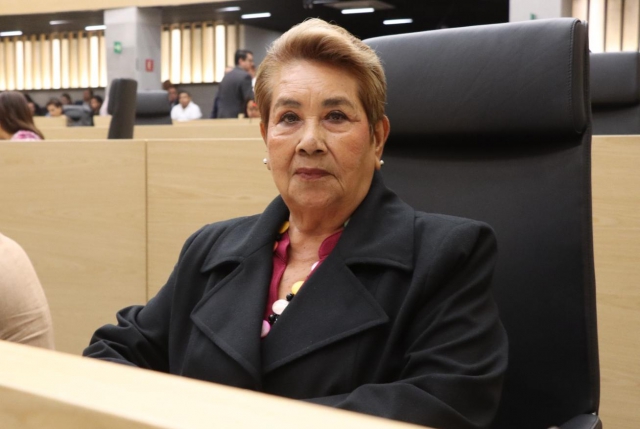 Propone diputada Modesta Delgado acciones para evitar robos y despojos a adultos mayores al cobrar su pensión