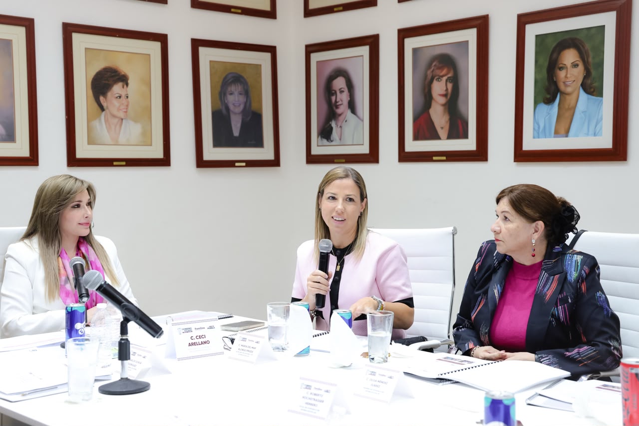 Sesiona Patronato del SEDIF e impulsa acciones por el bienestar familiar 