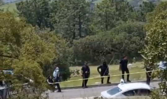 Fuerte operativo en Puebla por vehículo abandonado con presuntos cadáveres