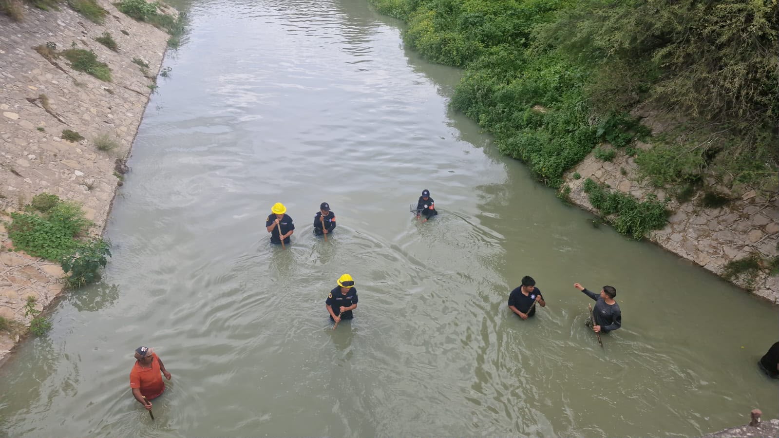 Gobierno estatal realiza búsqueda de una persona en el Canal de Valsequillo