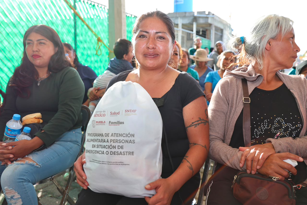 Mantiene SEDIF acompañamiento y apoyo a familias por lluvias en Ocoyucan
