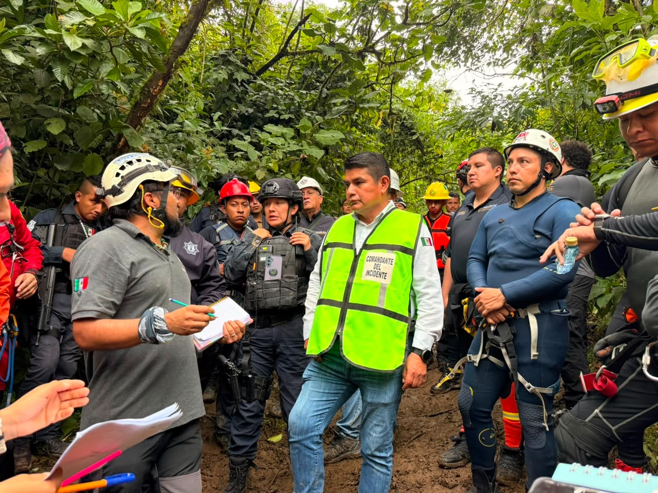 Permanece operativo de búsqueda en Gruta de Chichicazapa: Gobierno del Estado