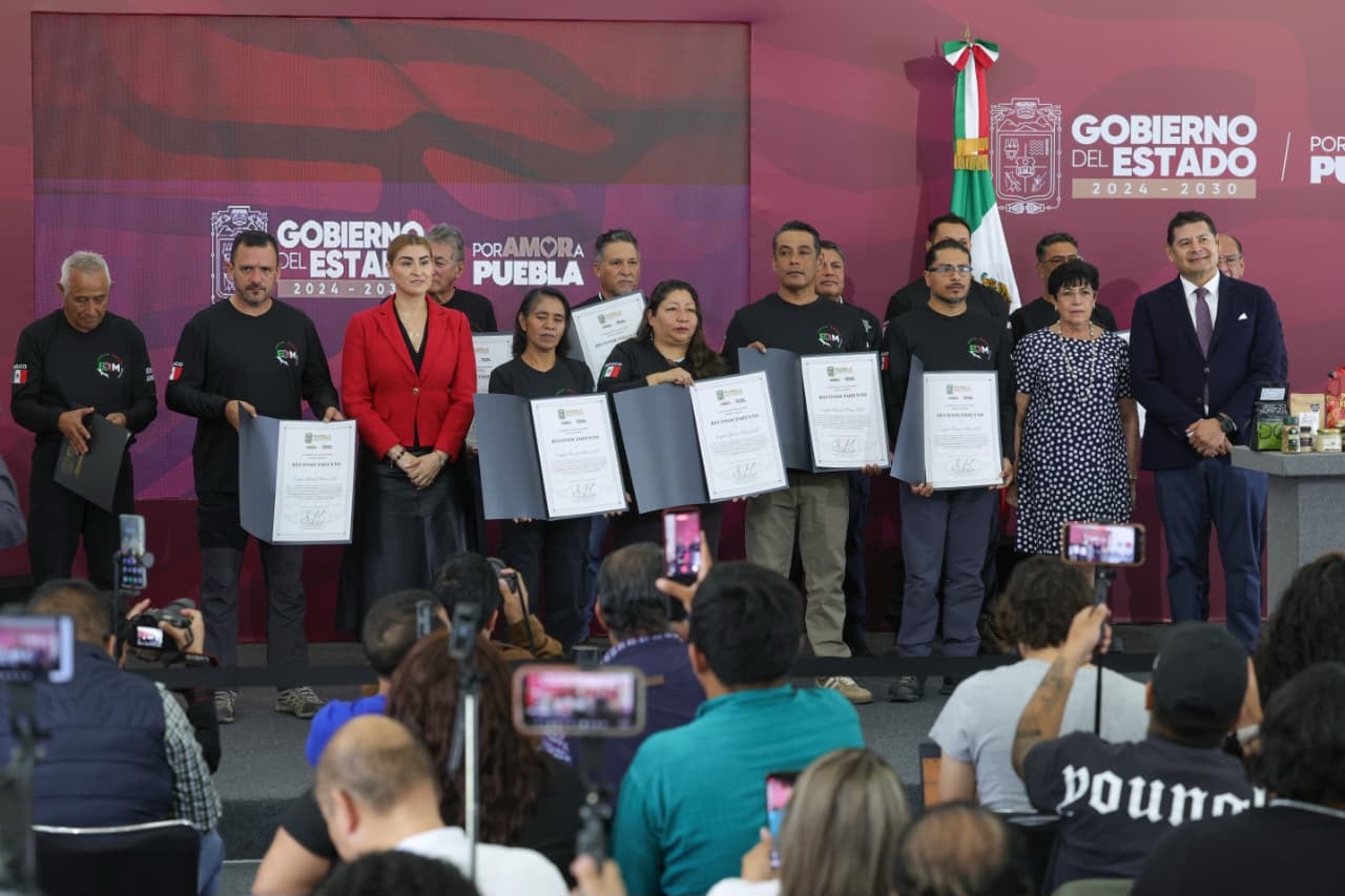 Gobierno estatal honra valor de espeleólogos y fortalece sistema de protección civil