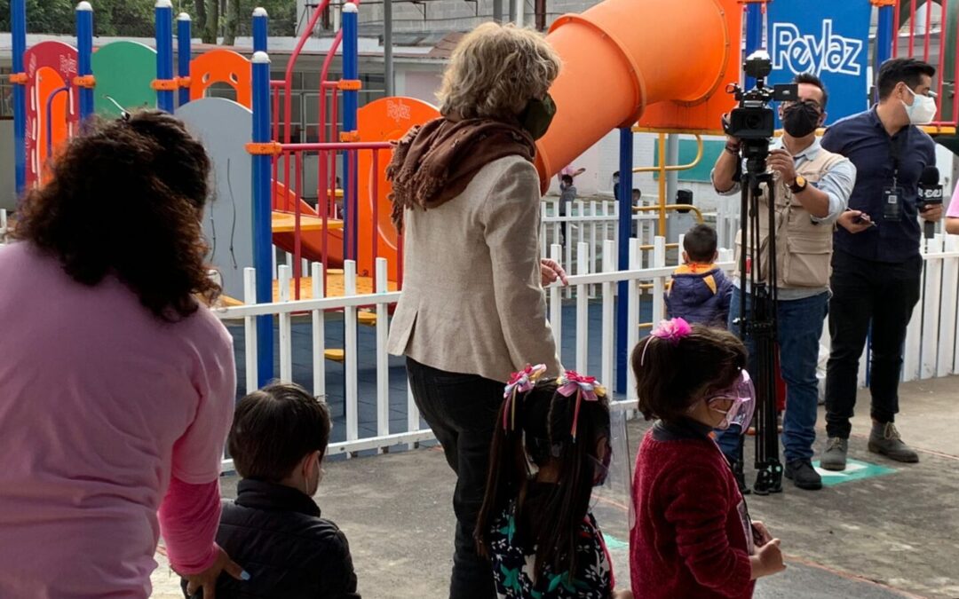 Tráfico escolar y restricciones vehiculares marcan el regreso a clases en el Valle de México