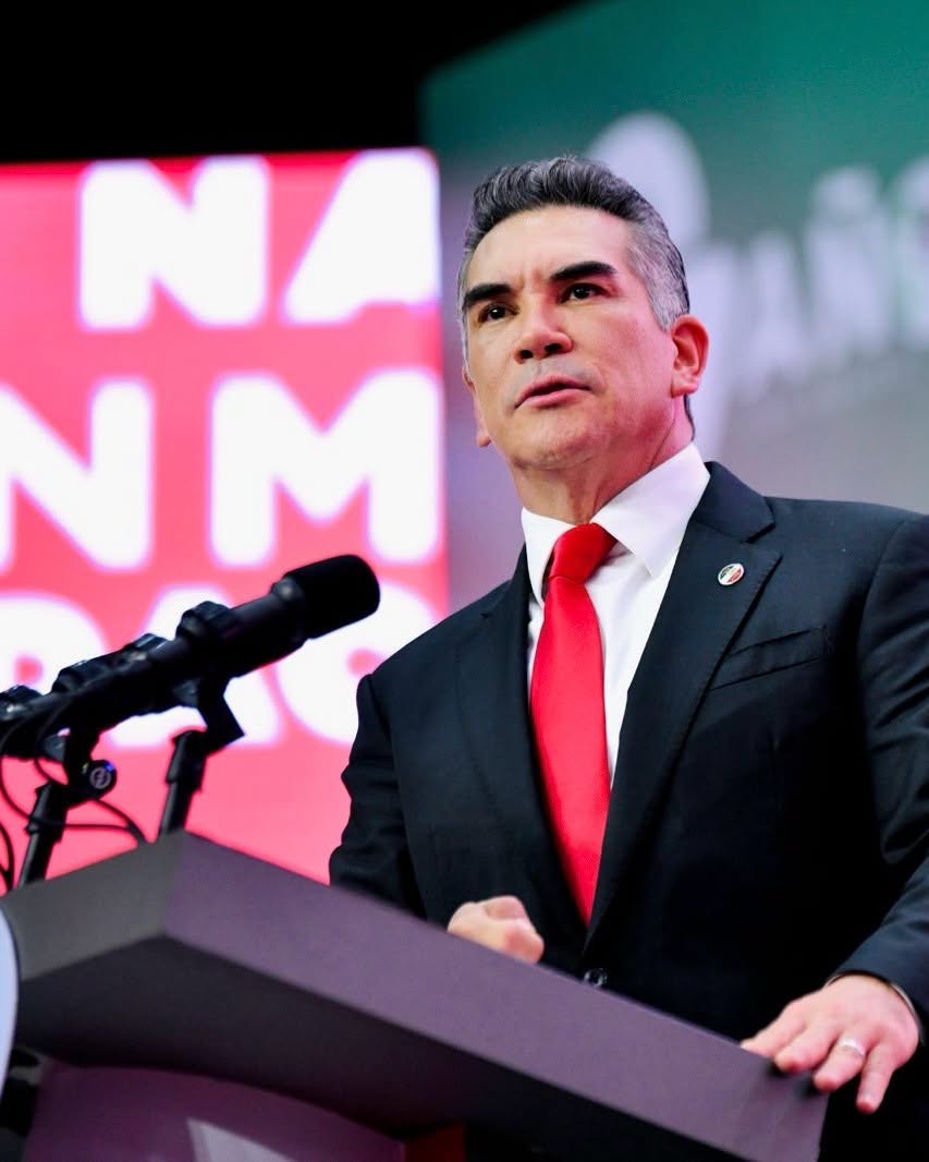 Fiscales de Campeche investigan desvío millonario y citan a 32 exfuncionarios