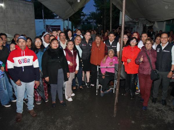 Mejoran infraestructura y bienestar de familias con Obra Comunitaria