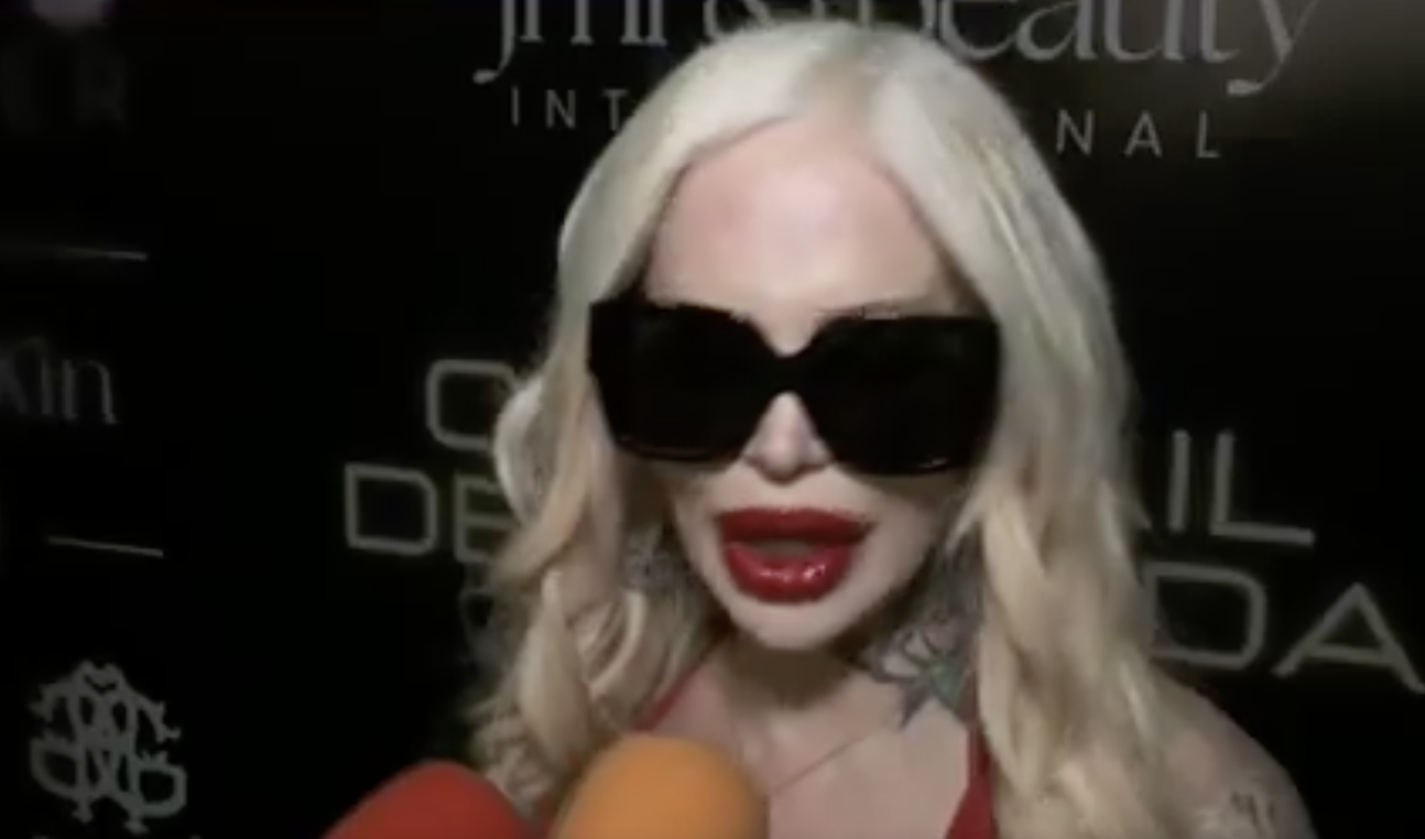 Sabrina Sabrok quiere presentar su música en La Mañanera