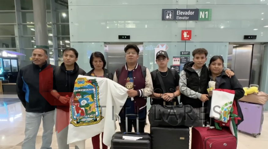 Estudiantes poblanos regresan de Colombia tras terremoto de 7.4