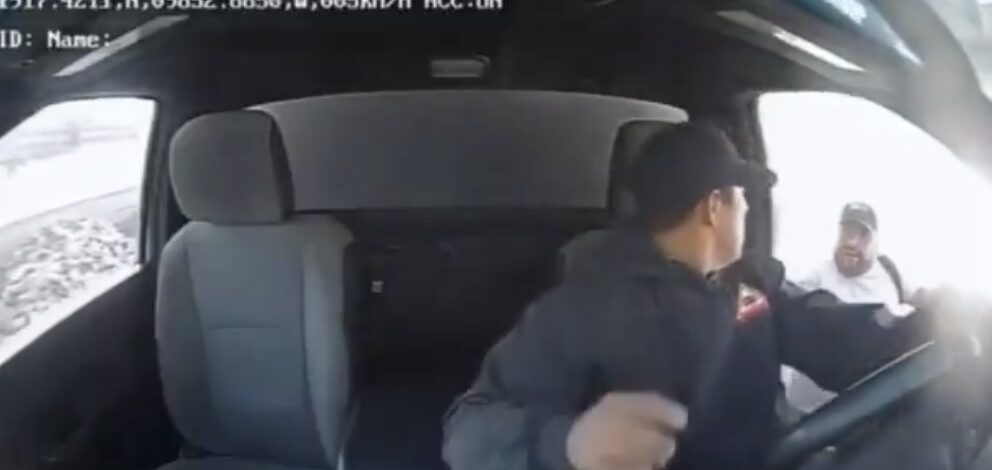 Golpean a trailero y usan inhibidor para robarle una camioneta, pero el vehículo se bloqueó