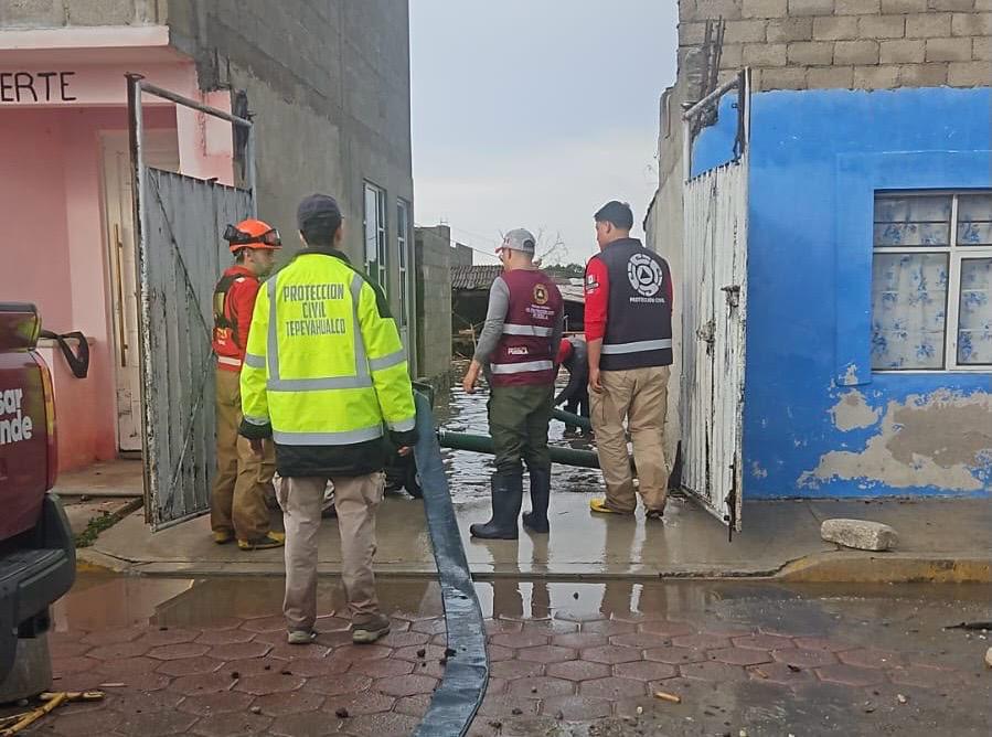 Gobierno del Estado atiende afectaciones por lluvias en Tepeyahualco