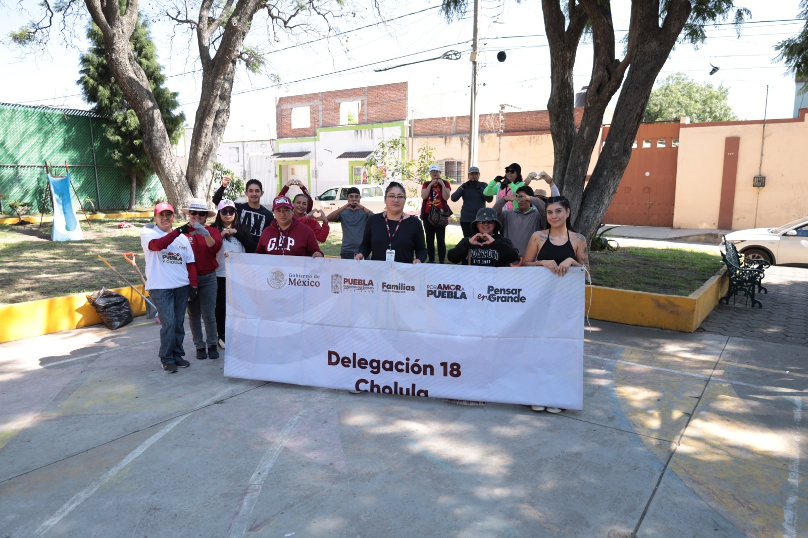Con trabajo coordinado, DIF Municipal y SEDIF impulsan el rescate de espacios públicos en San Pedro Cholula
