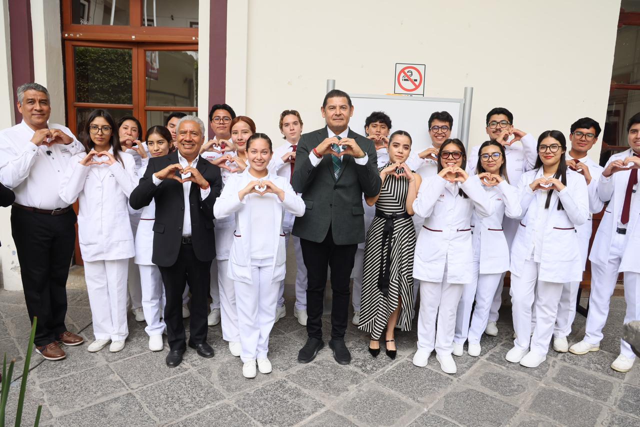 Más espacios para estudiar; USEP recibe a 3 mil 515 estudiantes