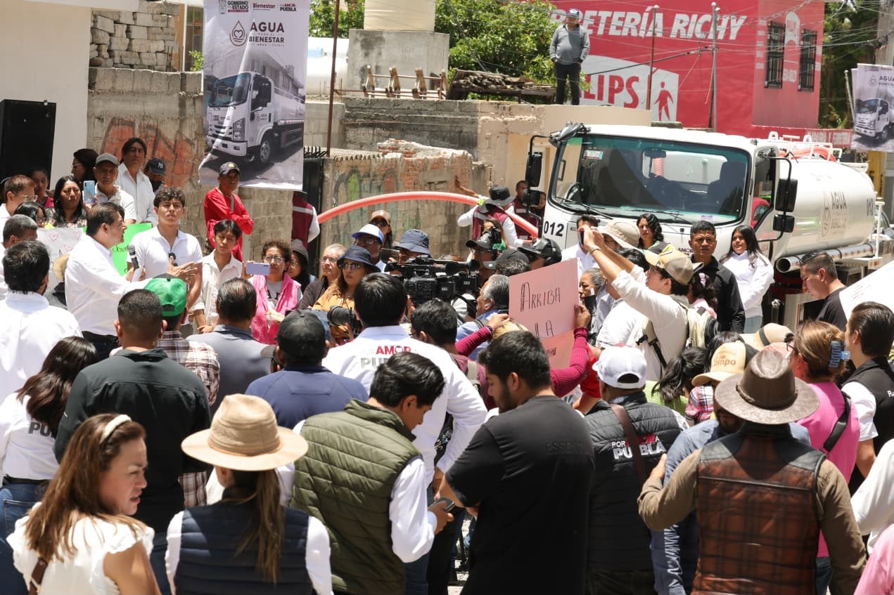 Con Pipas del Bienestar, Gobierno Estatal garantiza derecho al agua en colonias
