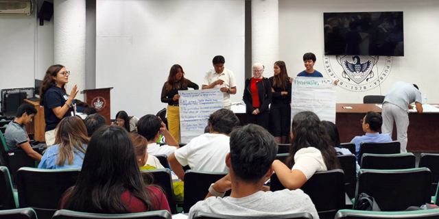 BUAP realiza Primer Diálogo Intercultural en el Complejo Regional Sur