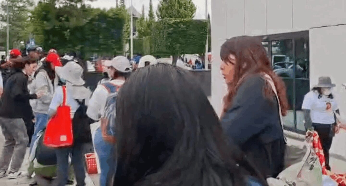 Familias de Hugo Hernández y Erik Briones llevan su exigencia de búsqueda a Ciudad Universitaria