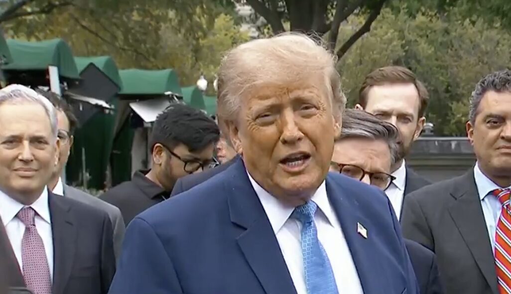 Trump lanza America.gov, un portal con IA para acceder a servicios del gobierno de EU