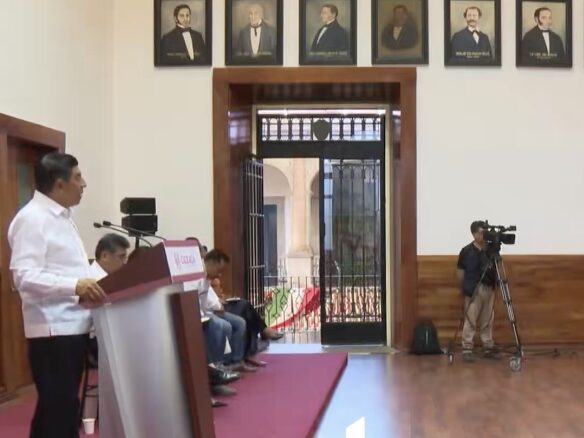 Salomón Jara acusa a exalcaldesa de Acatlán de presunta colusión con el crimen organizado