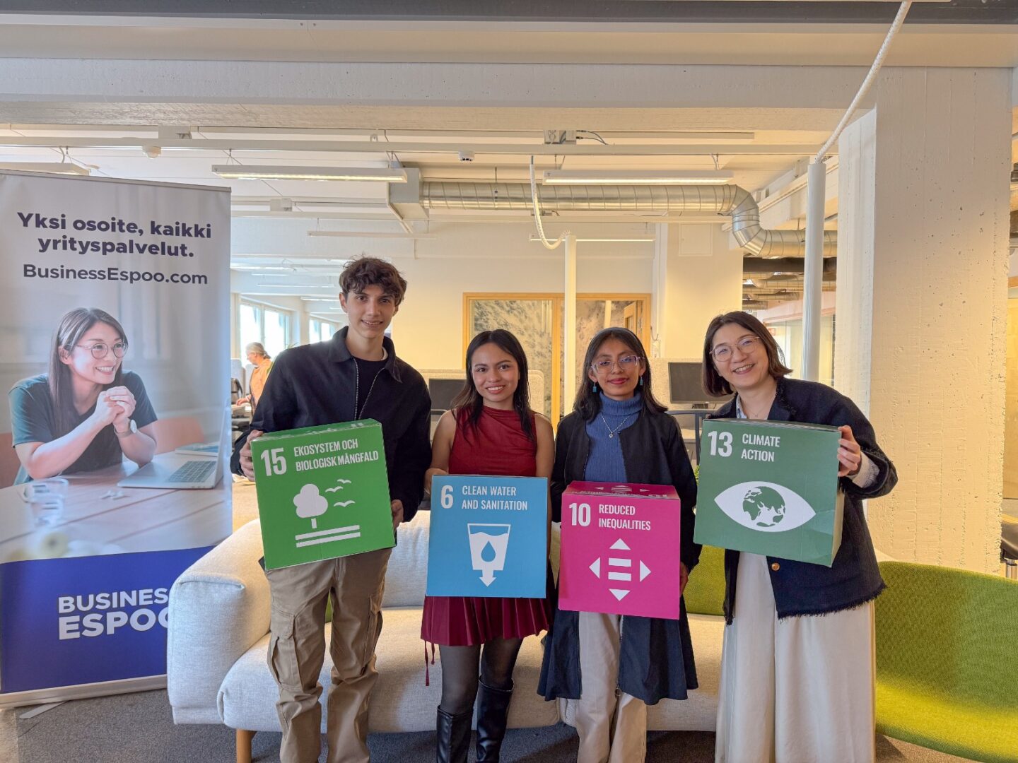 Talento universitario poblano llega a Finlandia con Electrohack 2025