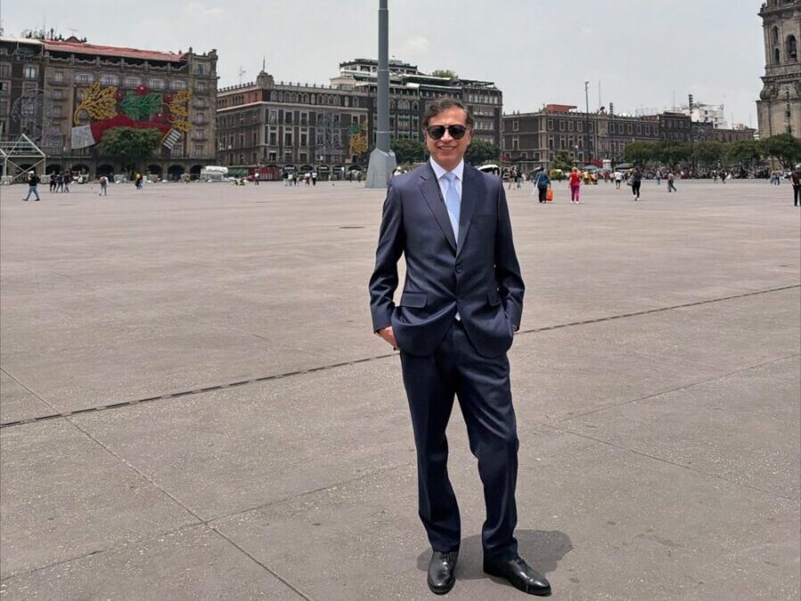 Petro se reúne con Sheinbaum en México y habla de elecciones e intromisiones regionales
