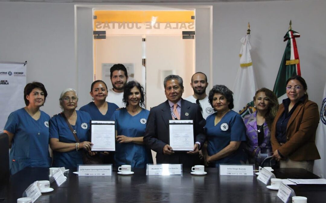 Fortalecen colaboración CECSNSP y Patitas sin Rumbo A.C.