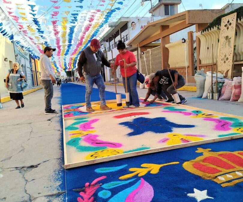 “La Noche Mágica” de Acatzingo mostrará más de 9 kilómetros de alfombras artísticas
