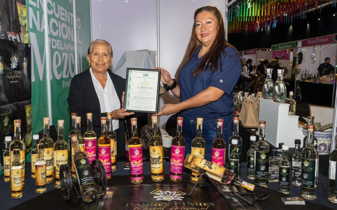 Industria restaurantera y estados invitados reconocen organización del Encuentro Nacional de Mezcal