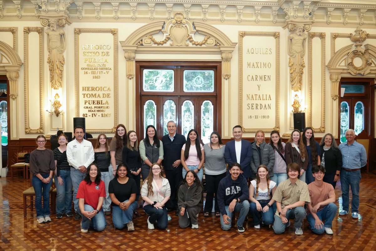 Recibe Pepe Chedraui a estudiantes de Medicina Veterinaria de Oregon State University
