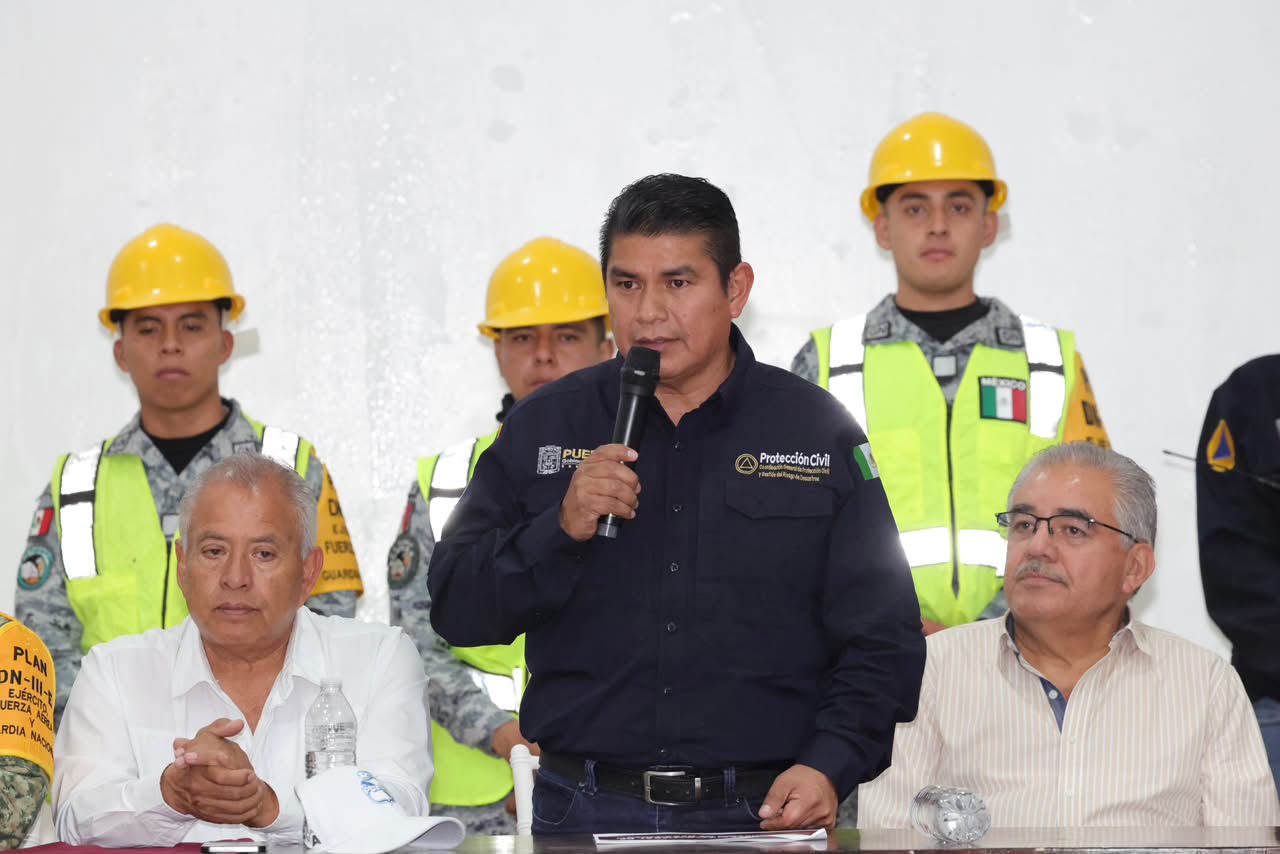 Gobierno estatal despliega acciones en territorio ante amenaza de lluvias en Sierra Norte.