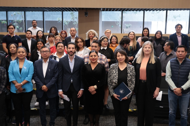 Presentan en el Congreso el libro “La movilidad humana en Puebla: experiencias vividas, políticas y posibilidades para el futuro” 