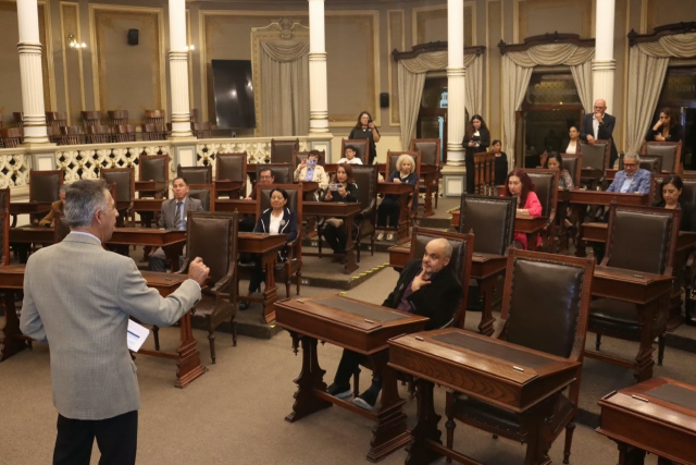 Con recorridos y exposiciones abre sus puertas al público en general la Antigua Sede del Congreso 