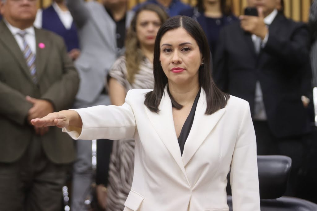 De Puebla a la presidencia provisional del INE: Blanca Yassahara Cruz enfrenta el reto de recuperar la confianza institucional