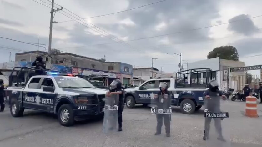 Operativo en la 46 Poniente deja detenidos y asegura autopartes