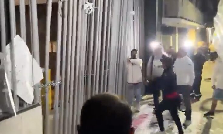 Trabajadores del IMSS dan portazo en sede del sindicato en la Condesa